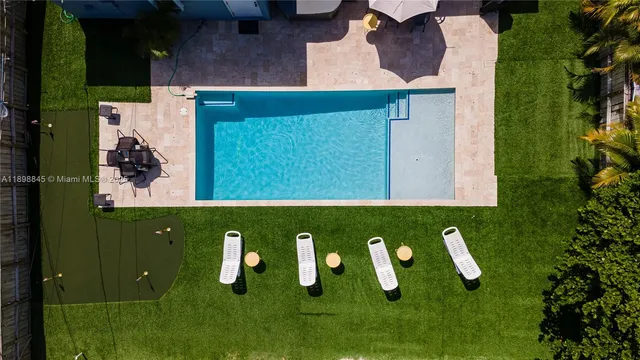 $6,995 | 1305 Funston Street, Hollywood, FL 33019