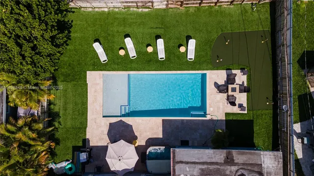 $6,995 | 1305 Funston Street, Hollywood, FL 33019