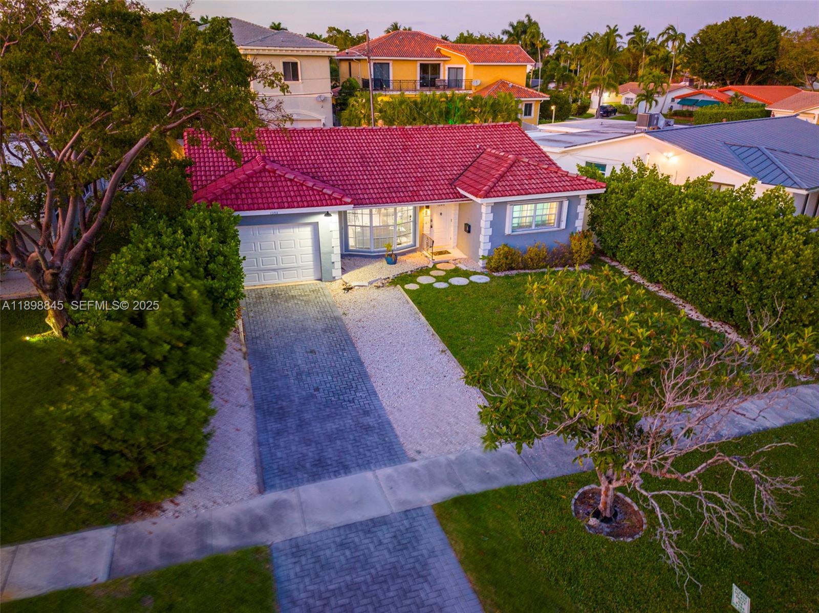 1305 Funston Street Hollywood, FL 33019 - Photo 89 of 93