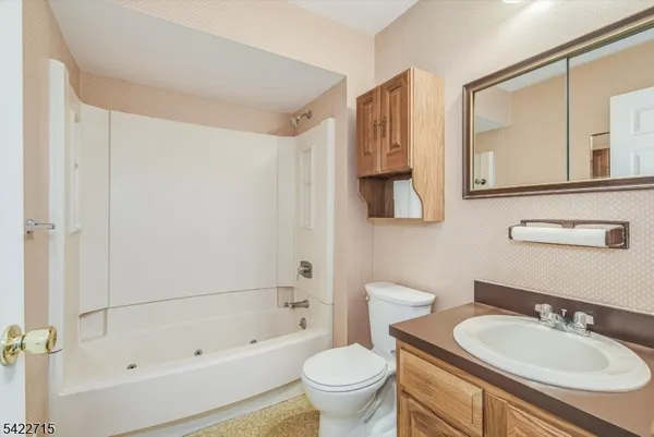 $319,000 | 79 Carriage Lane, Sparta, NJ 07871