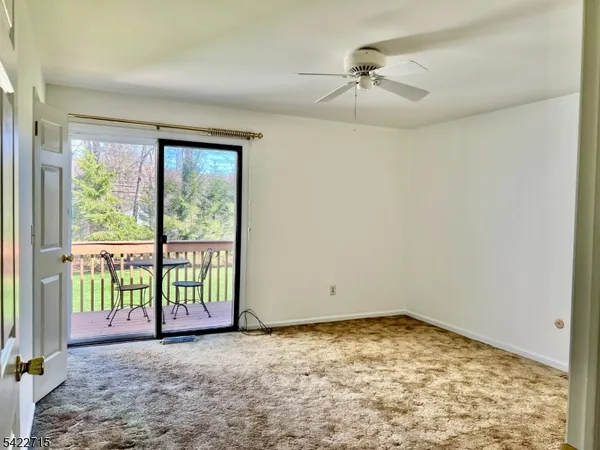 $319,000 | 79 Carriage Lane, Sparta, NJ 07871