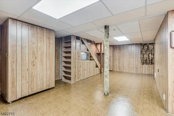 $319,000 | 79 Carriage Lane, Sparta, NJ 07871