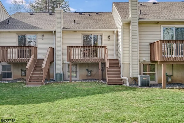 $319,000 | 79 Carriage Lane, Sparta, NJ 07871