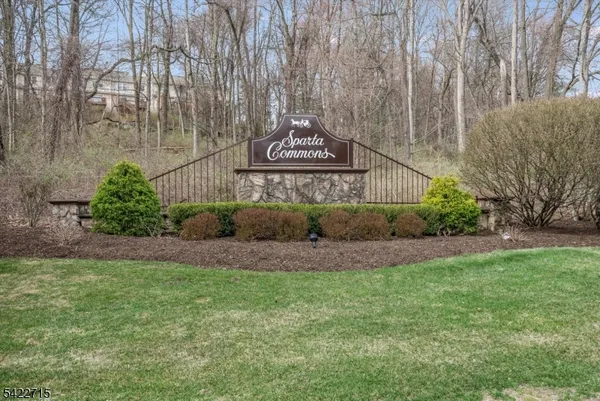 $319,000 | 79 Carriage Lane, Sparta, NJ 07871