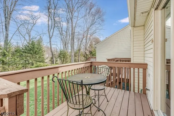 $319,000 | 79 Carriage Lane, Sparta, NJ 07871
