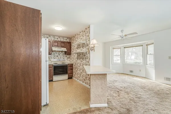 $319,000 | 79 Carriage Lane, Sparta, NJ 07871