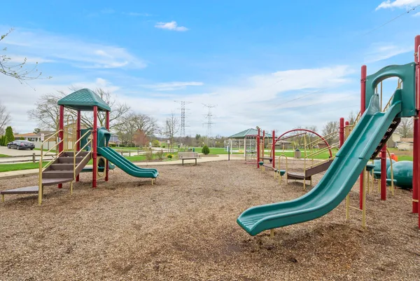 $475,000 | 12853 South Cedar Lane, Palos Heights, IL 60463