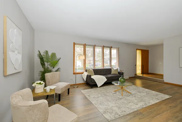 $475,000 | 12853 South Cedar Lane, Palos Heights, IL 60463