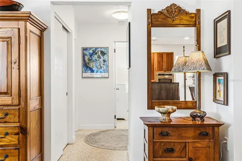$850,000 | 2747 Jefferson Circle, Sarasota, FL 34239