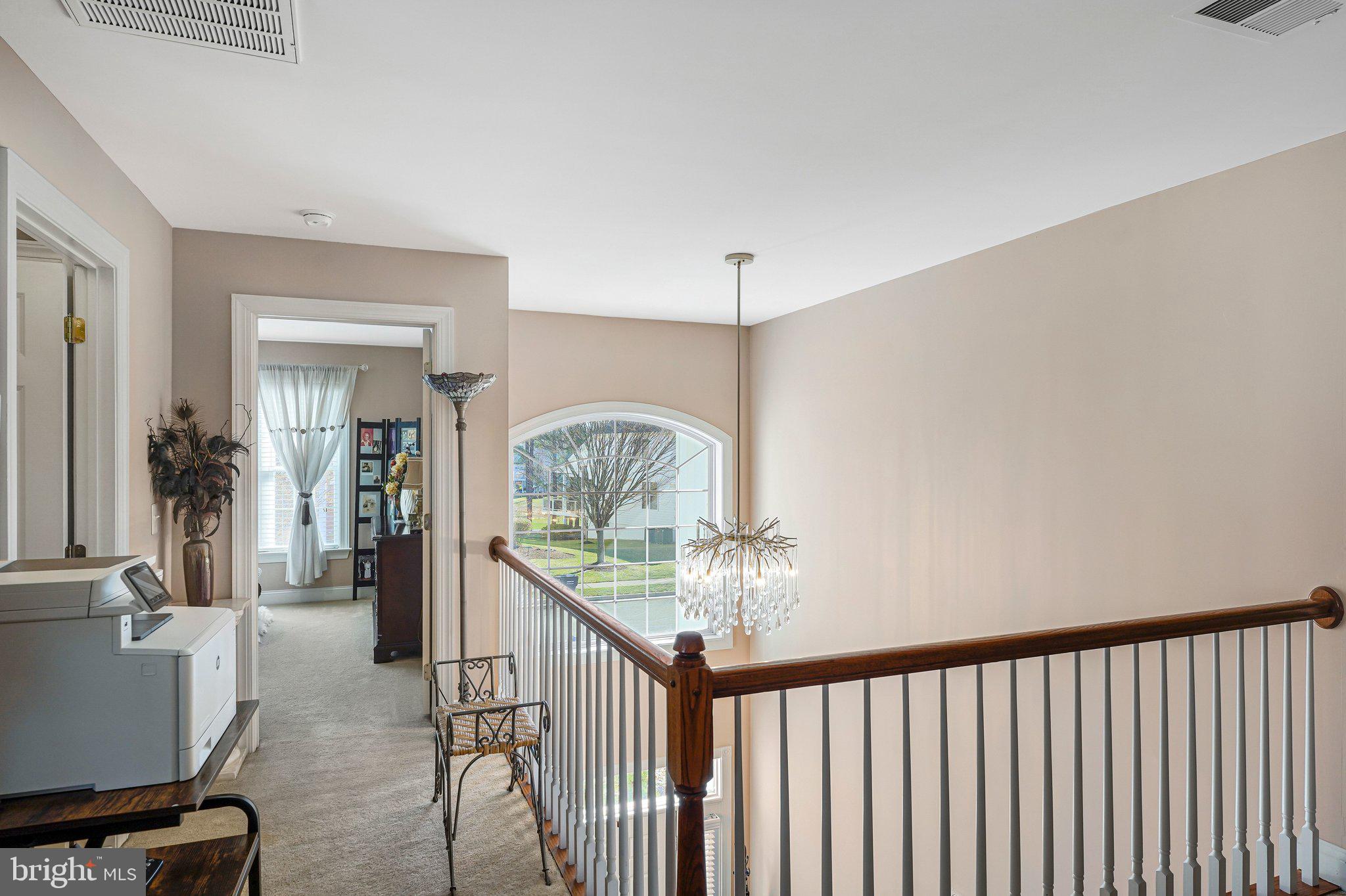 15517 Legacy Way Haymarket, VA 20169 - Photo 16 of 68 Thoughtful updates that blend style and functional