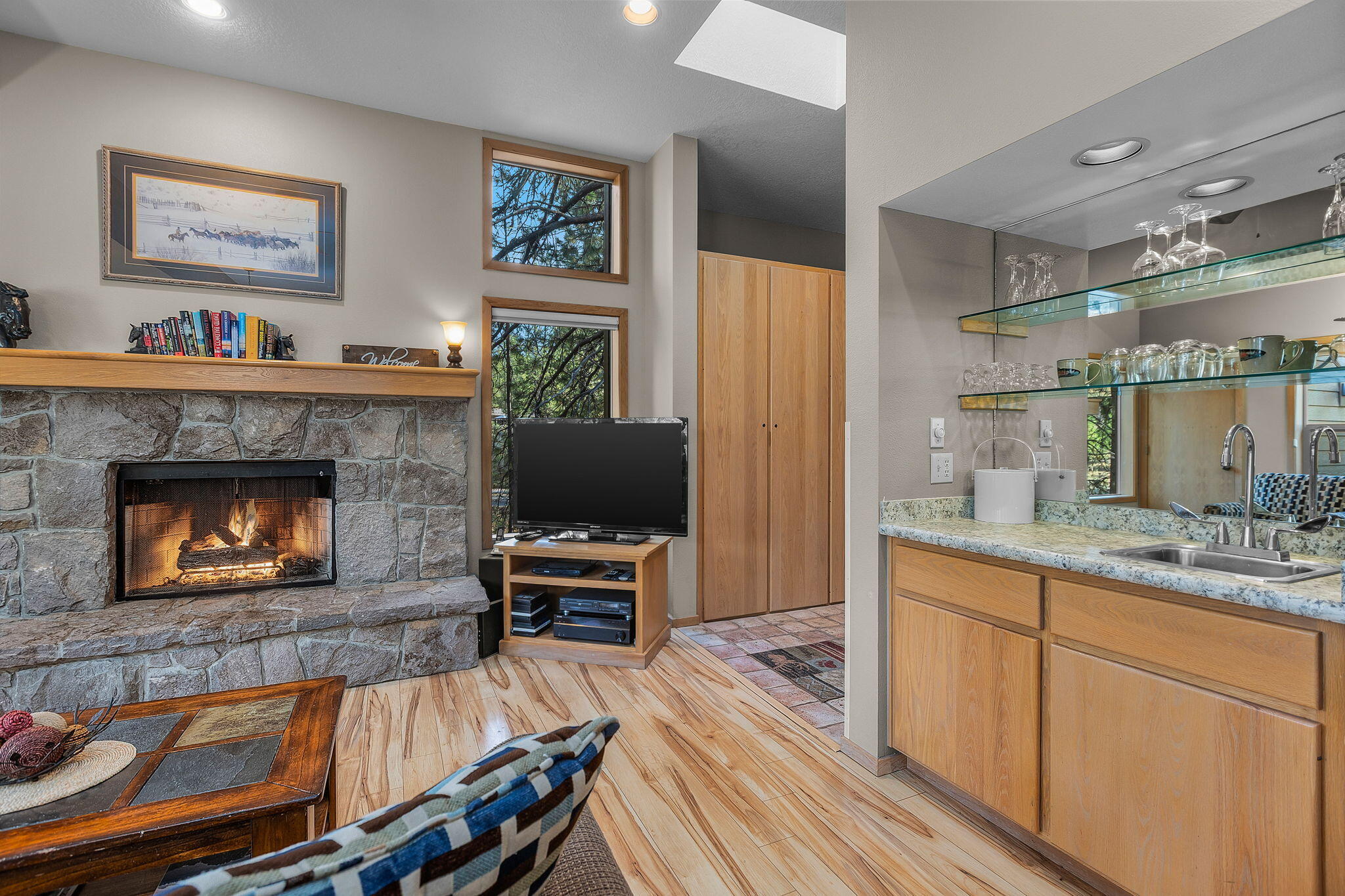 57407 Beaver Ridge Loop, Unit 44 Sunriver, OR 97707 - Photo 12 of 28 2025_10_23_57407_beaver_ridge_loop_n44-2