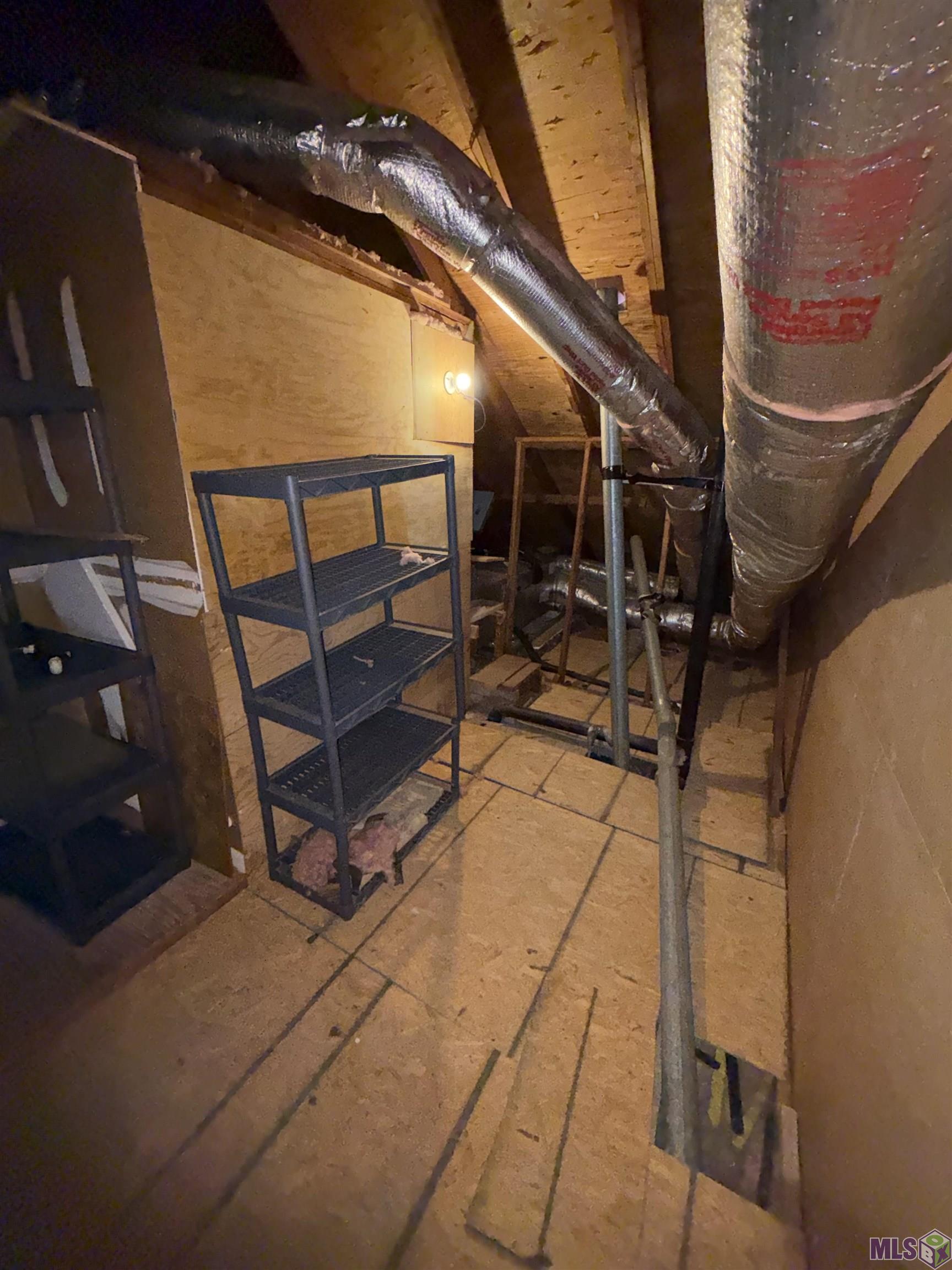 1905 Stonegate Court Baton Rouge, LA 70815 - Photo 35 of 42 Attic