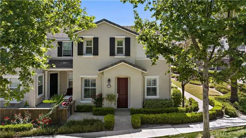 $960,000 | 2 Agrios Street, Rancho Mission Viejo, CA 92694