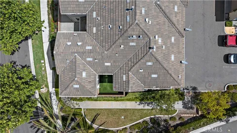 $960,000 | 2 Agrios Street, Rancho Mission Viejo, CA 92694