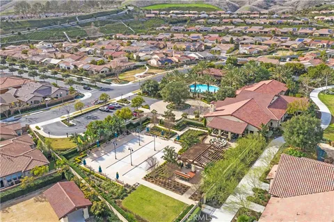 $960,000 | 2 Agrios Street, Rancho Mission Viejo, CA 92694