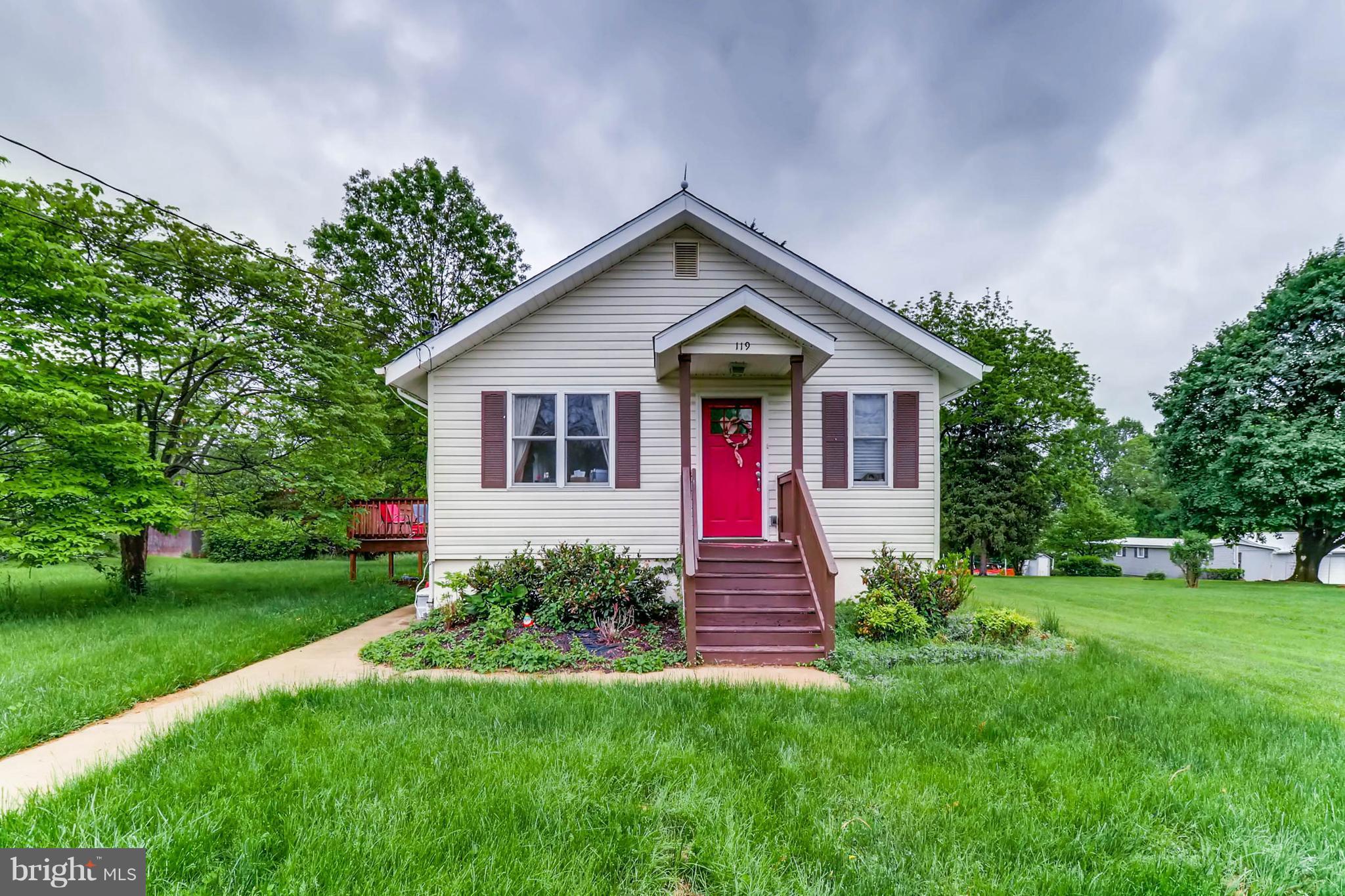 119 Byway Road Owings Mills, MD 21117 - Photo 1 of 30 Exterior (Front)