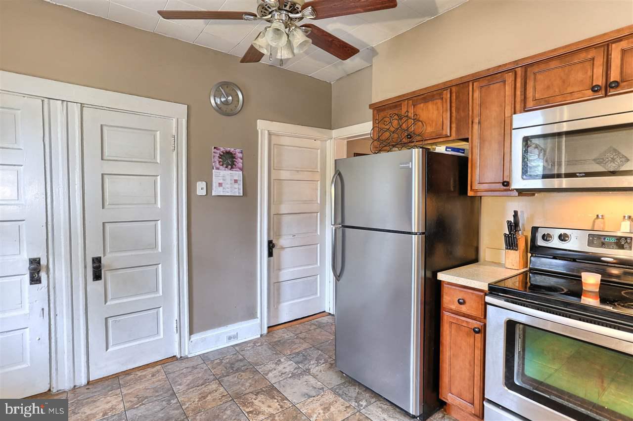 129 Shell Street Harrisburg, PA 17109 - Photo 8 of 20 Gallery Image 8