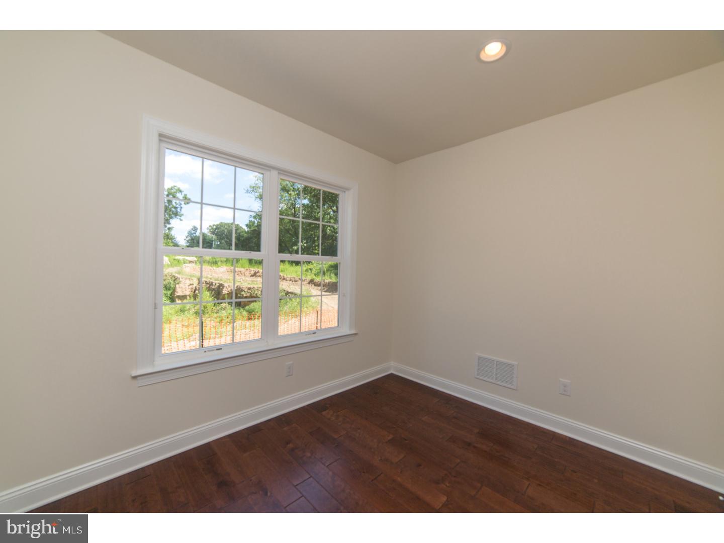 205 Harvard Road Havertown, PA 19083 - Photo 12 of 25