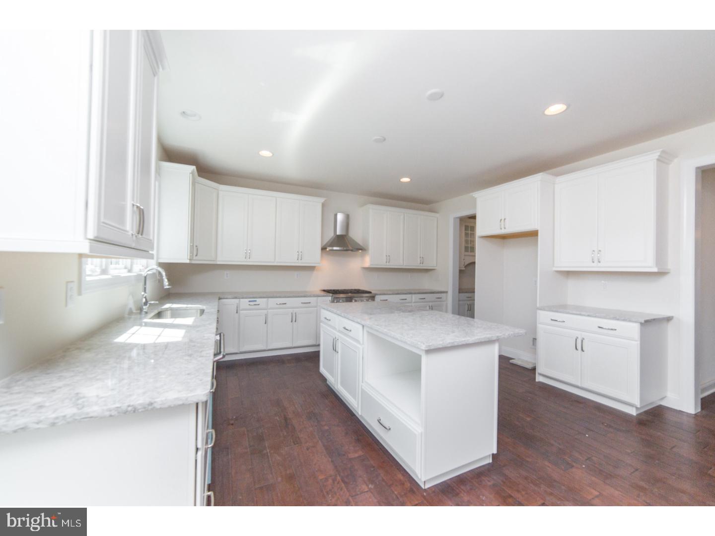 205 Harvard Road Havertown, PA 19083 - Photo 8 of 25