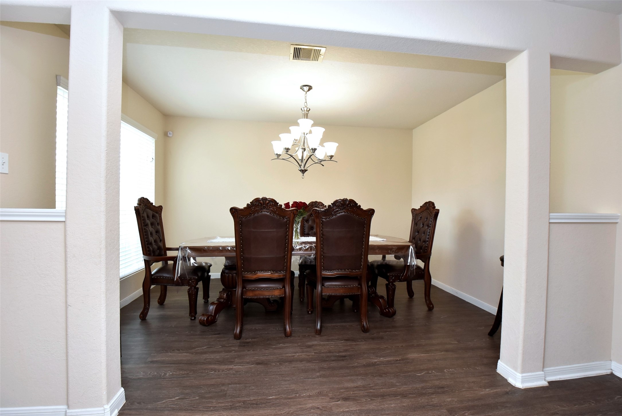 10603 Ince Lane Houston, TX 77040 - Photo 7 of 32