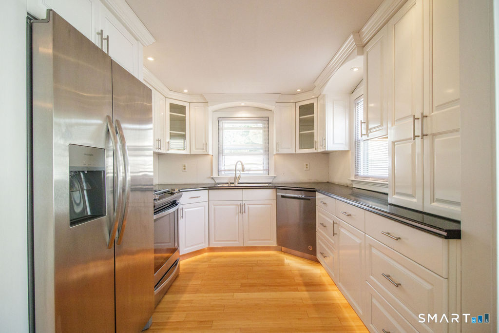 5 Tromley Road East Windsor, CT 06088 - Photo 9 of 31 Gallery Image 9