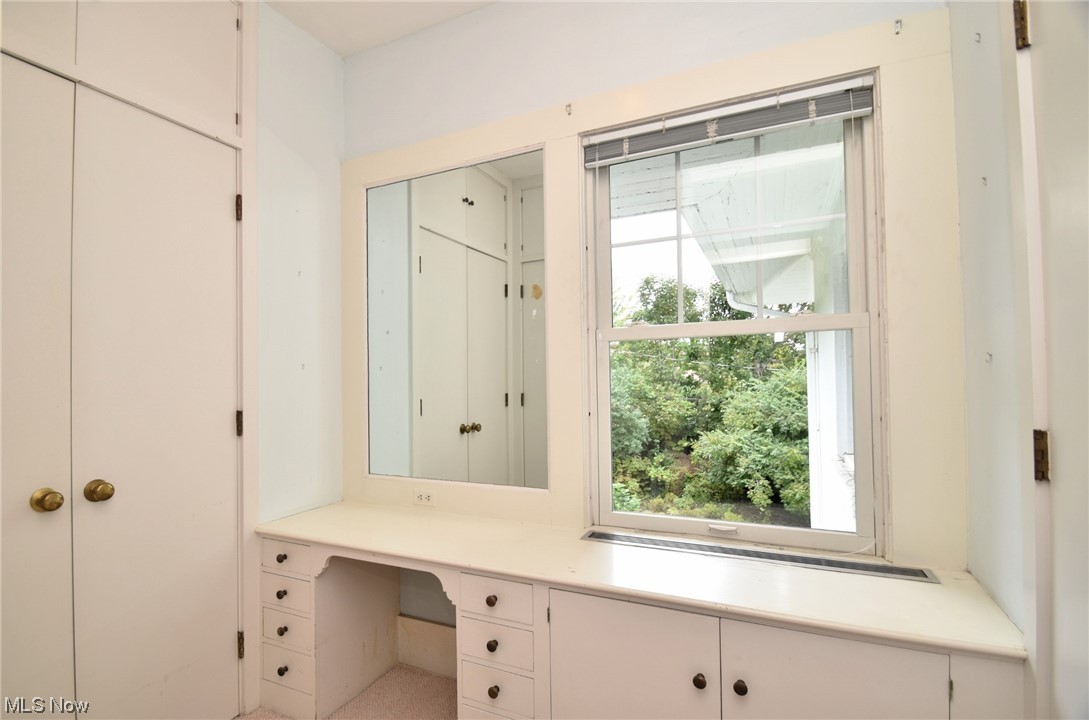 2866 Sedgewick Road Cleveland, OH 44120 - Photo 20 of 35 Gallery Image 20