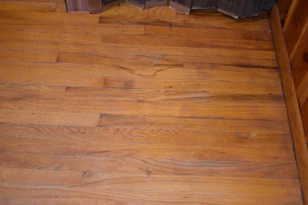 327 Reservoir Road Apollo, PA 15613 - Photo 12 of 25 Hardwood flooring protected under carpet