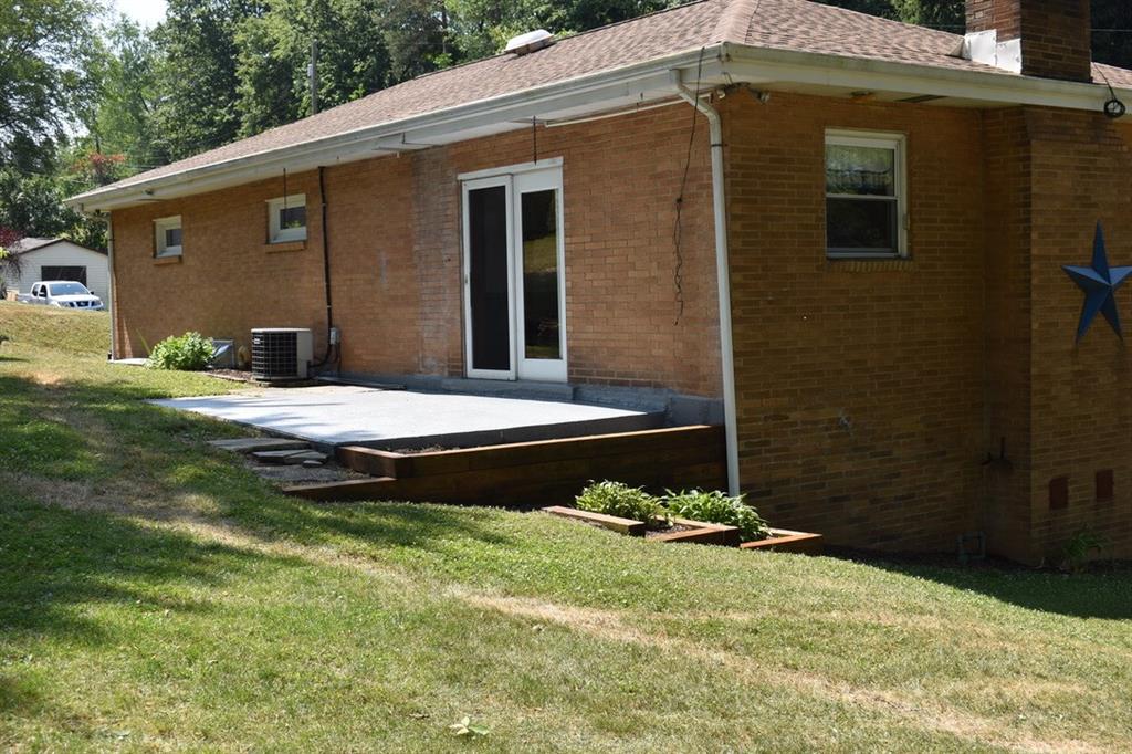 327 Reservoir Road Apollo, PA 15613 - Photo 20 of 25 Gallery Image 20