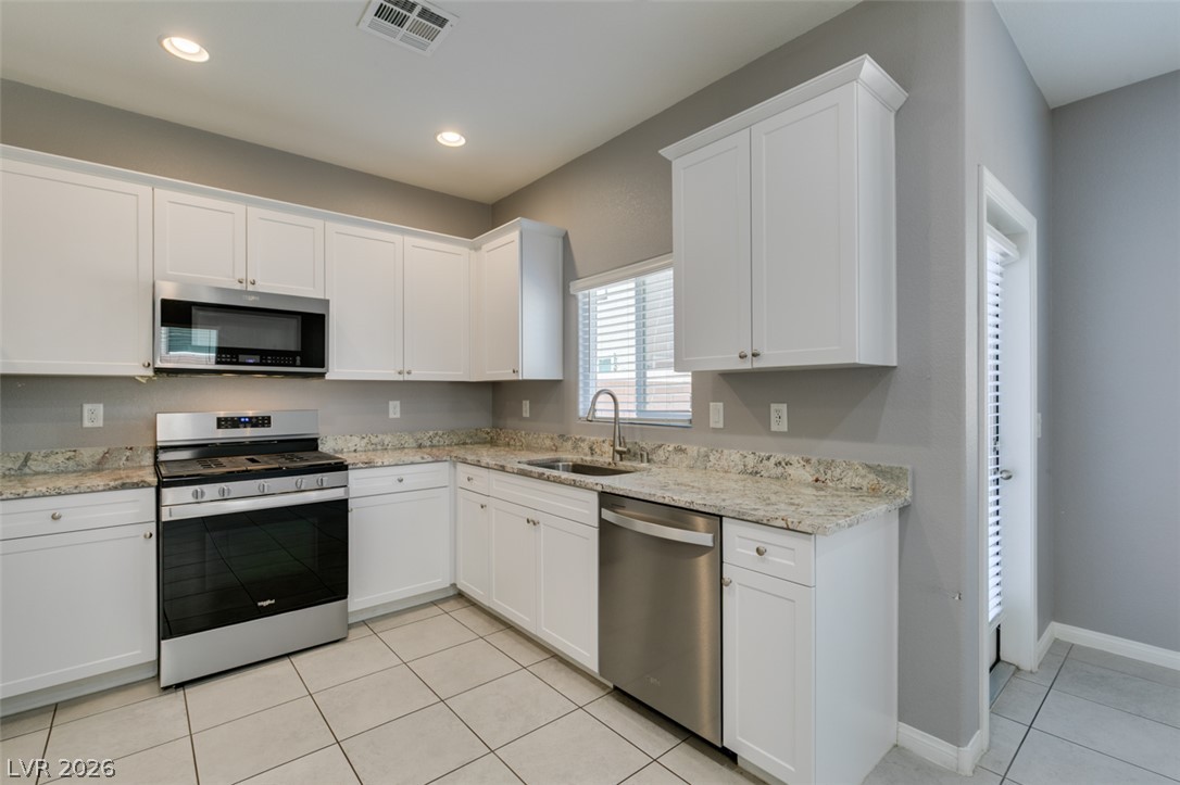 1835 Lincoln Road Las Vegas, NV 89115 - Photo 14 of 33
