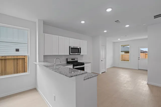 $254,980 | 817 High Mesa, Montgomery, TX 77356