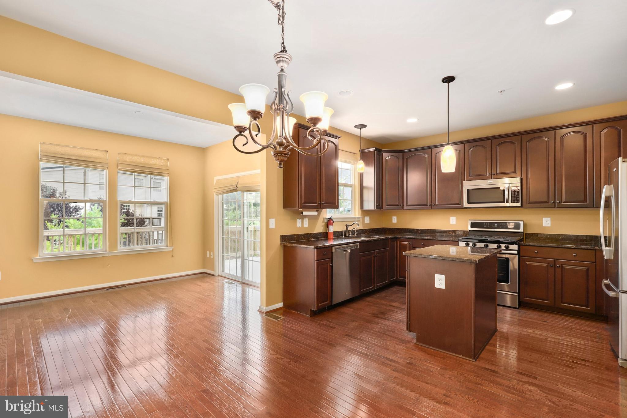 684 Tivoli Road Frederick, MD 21703 - Photo 11 of 40