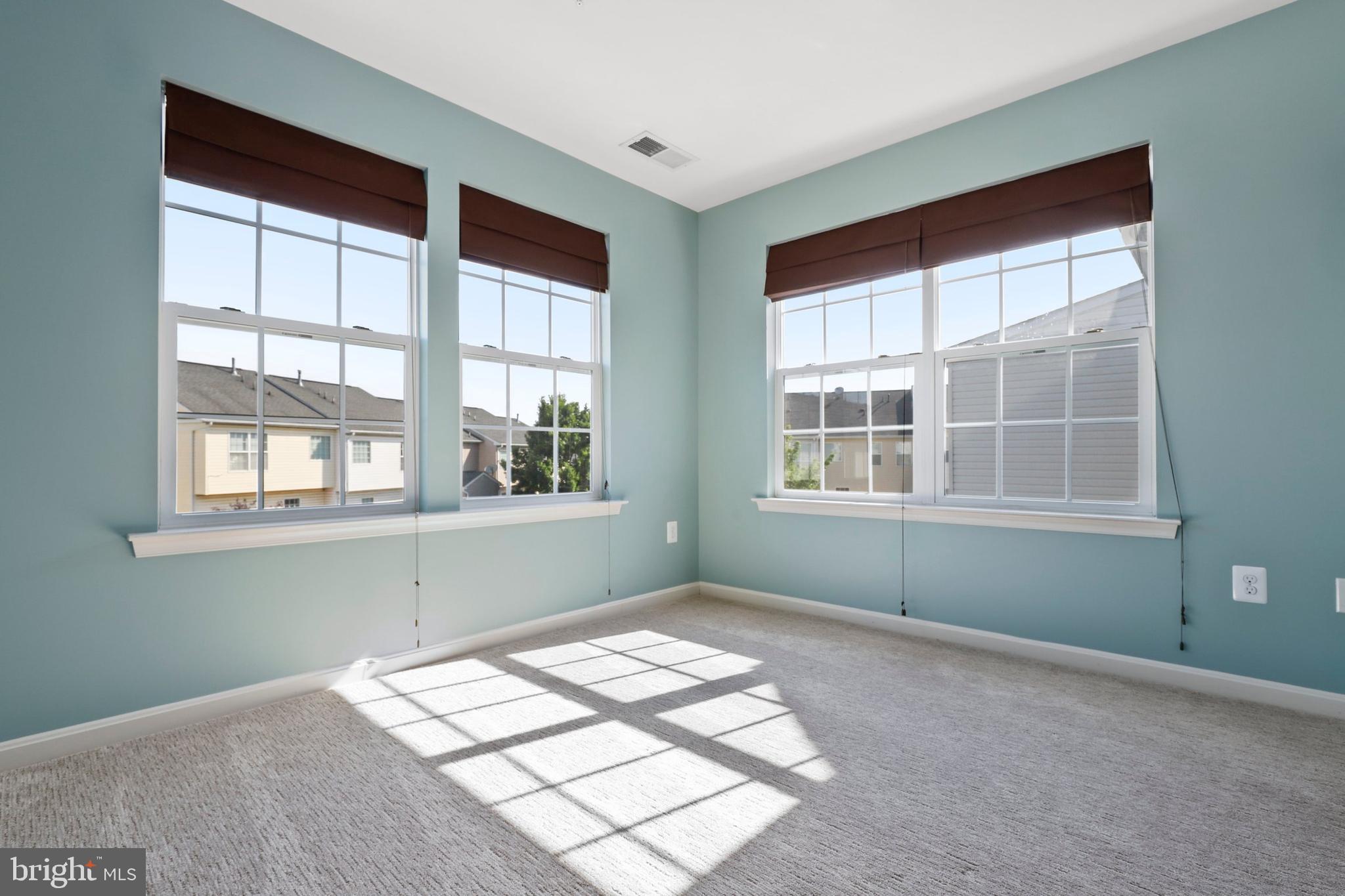 684 Tivoli Road Frederick, MD 21703 - Photo 27 of 40