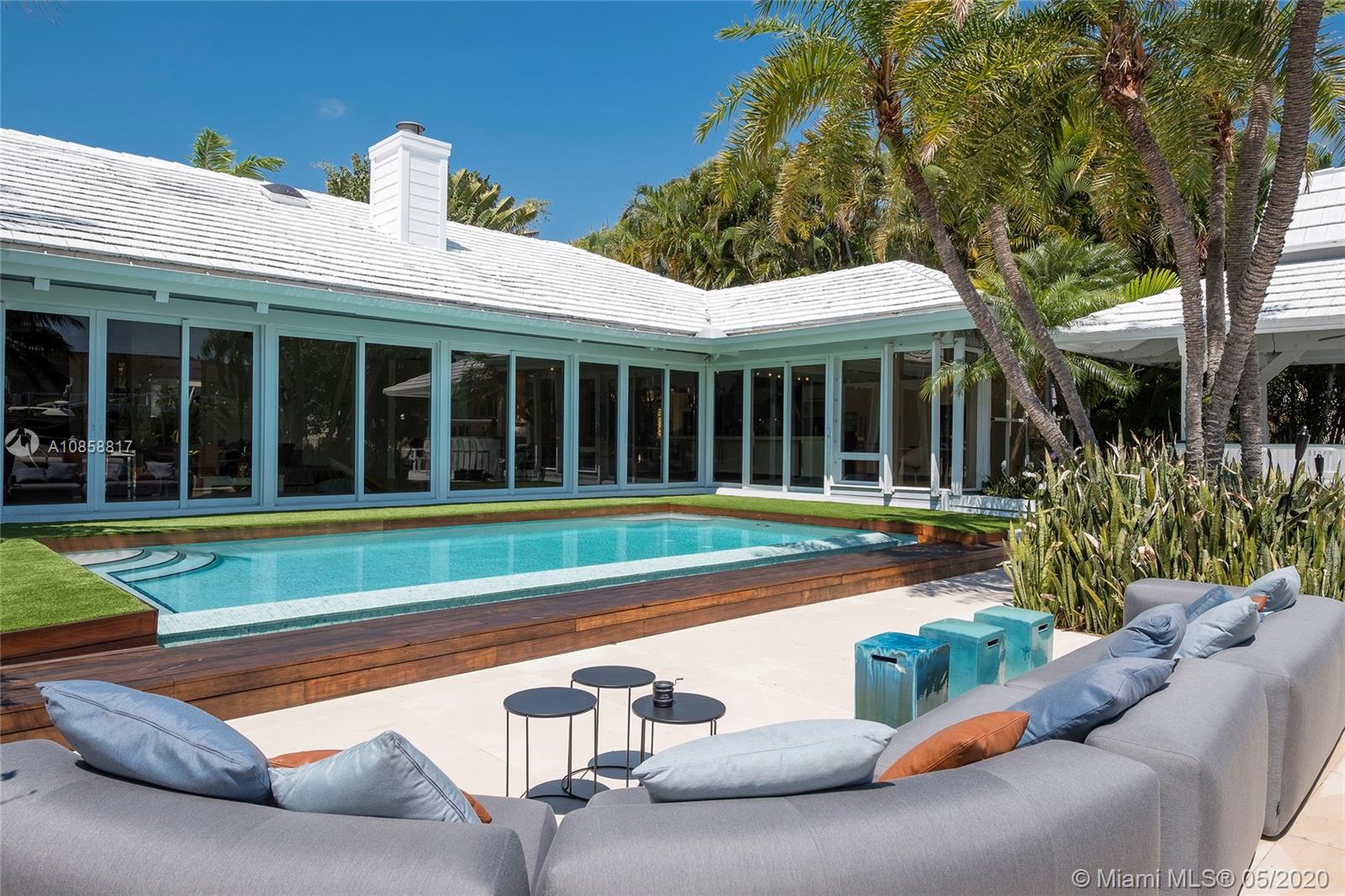 1925 Northeast 118th Road North Miami, FL 33181 - Photo 17 of 21 Gallery Image 17