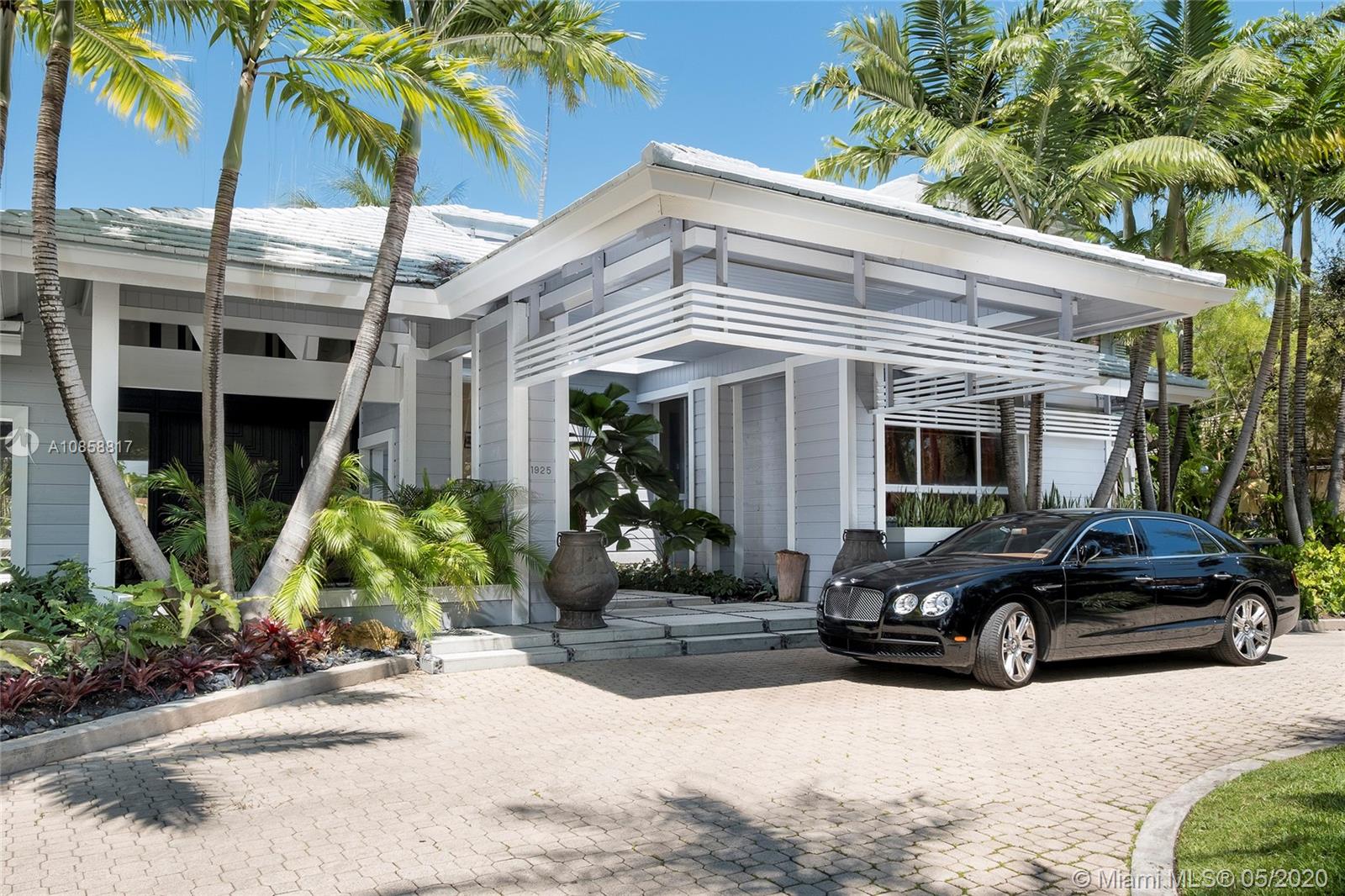 1925 Northeast 118th Road North Miami, FL 33181 - Photo 20 of 21 Gallery Image 20