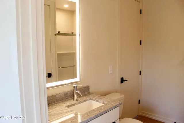 $1,550 | 1124 Castle Street, Unit 201, Wilmington, NC 28401