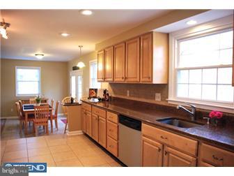 205 Red Stone Ridge Cherry Hill, NJ 08034 - Photo 7 of 12