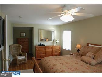 205 Red Stone Ridge Cherry Hill, NJ 08034 - Photo 9 of 12
