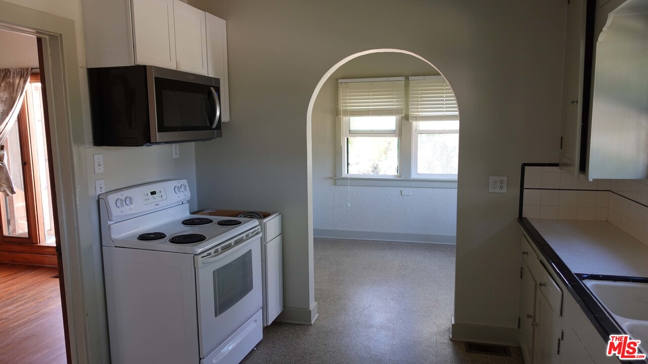 1578 Ridge Street Redlands, CA 92373 - Photo 3 of 15