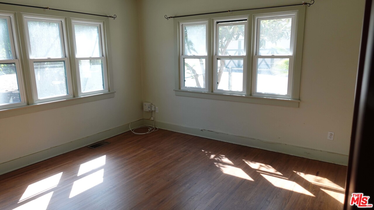1578 Ridge Street Redlands, CA 92373 - Photo 5 of 15
