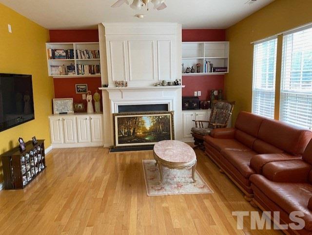 7405 Silver View Lane Raleigh, NC 27613 - Photo 5 of 17 Gallery Image 5