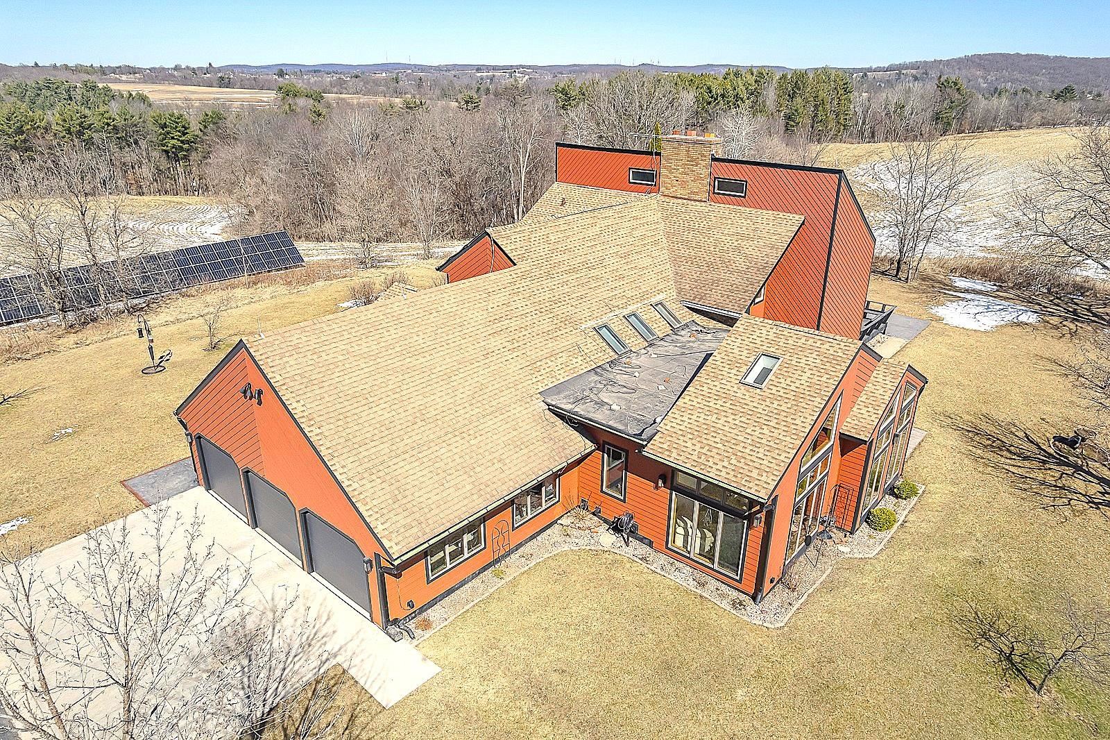 W10290 Lumsden Road Elroy, WI 53929 - Photo 3 of 73