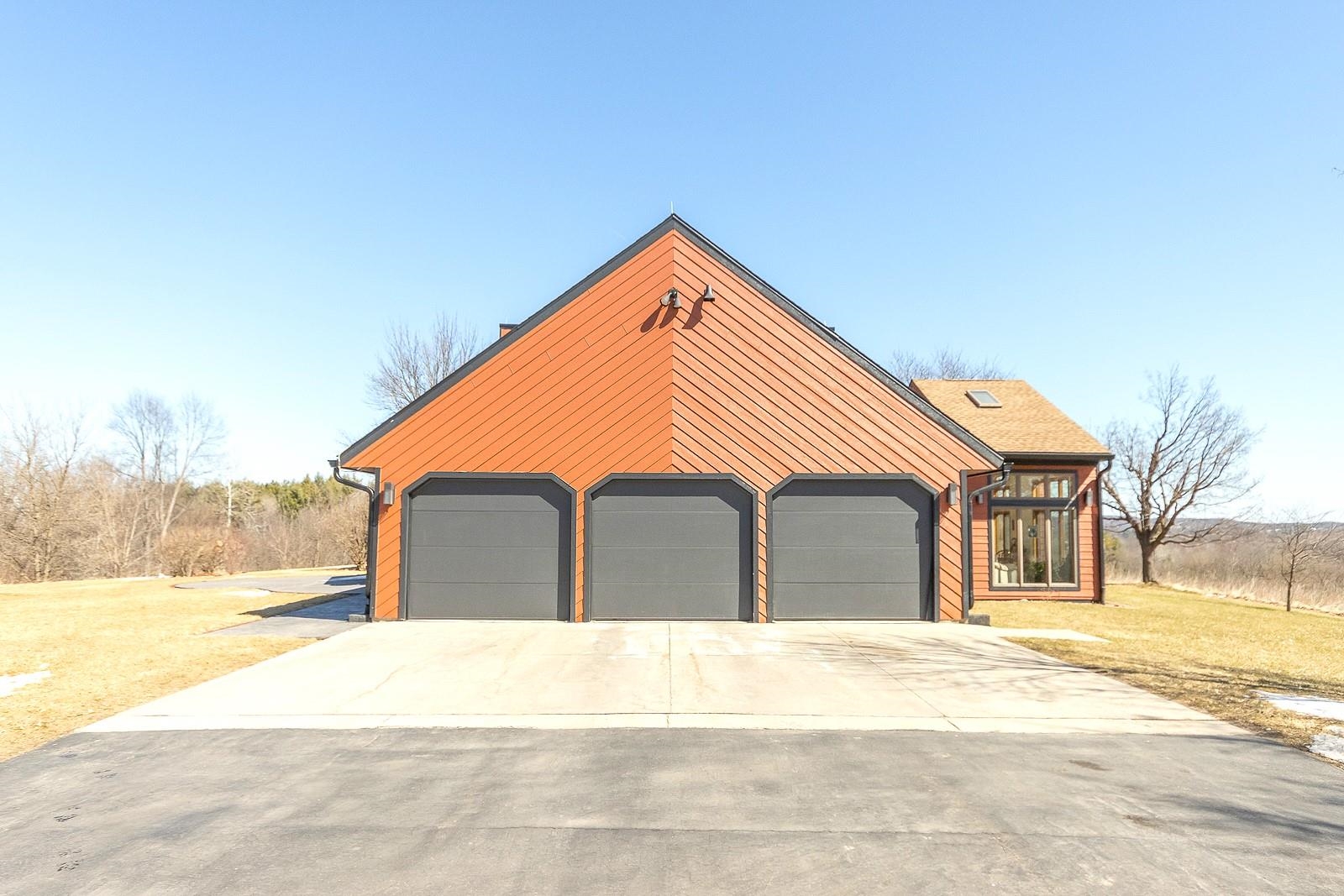 W10290 Lumsden Road Elroy, WI 53929 - Photo 62 of 73
