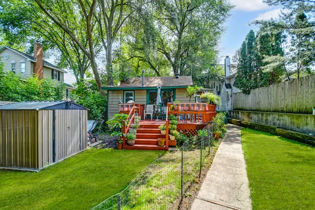 $549,873 | 50 North Lake Avenue, Fox Lake, IL 60020