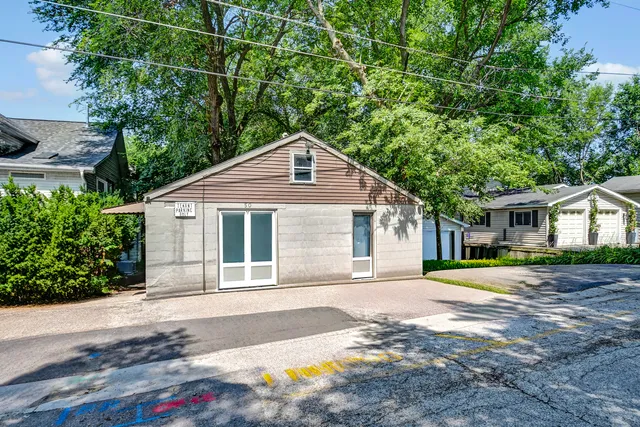 $549,873 | 50 North Lake Avenue, Fox Lake, IL 60020