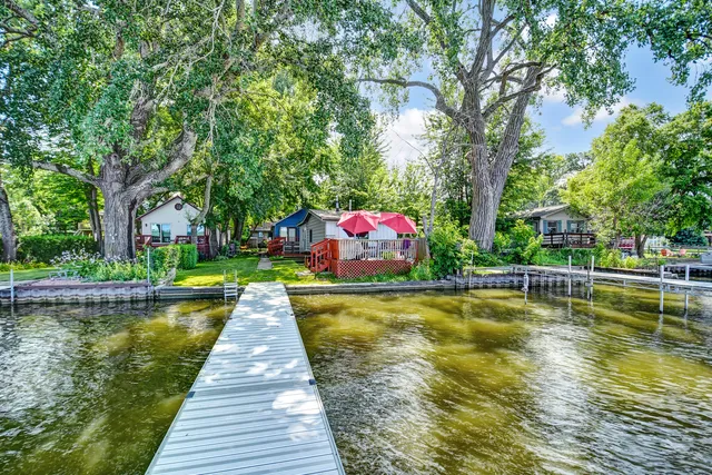 $549,873 | 50 North Lake Avenue, Fox Lake, IL 60020