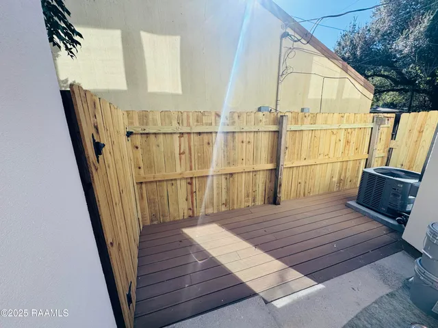 $1,375 | 113 Bayou Street, Unit 115, Lafayette, LA 70503