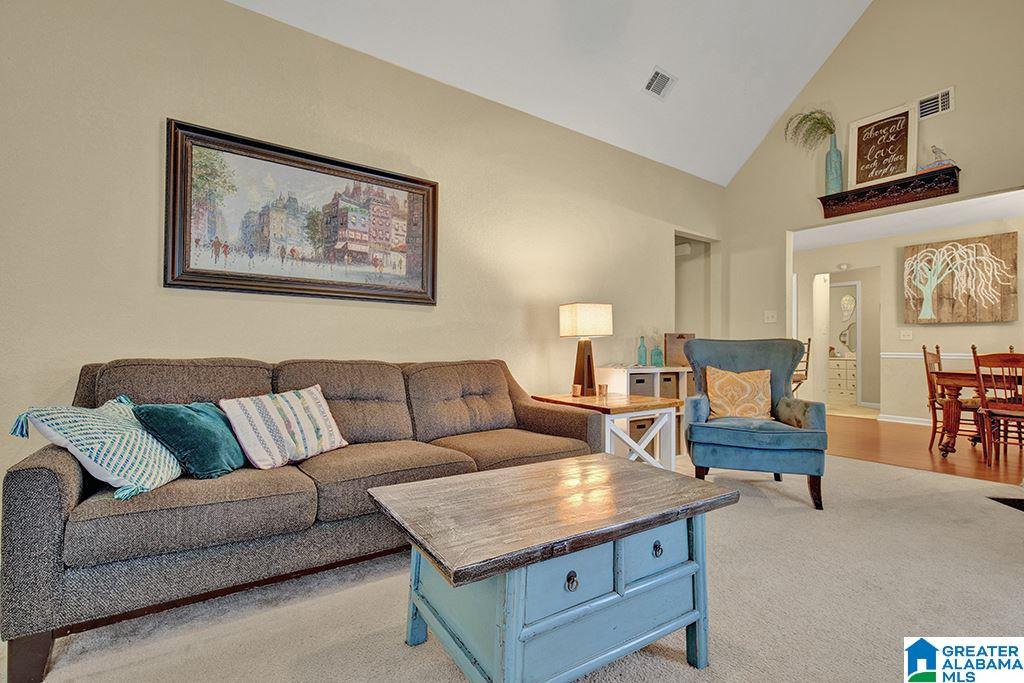 3181 Pinecreek Loop Bessemer, AL 35022 - Photo 4 of 19