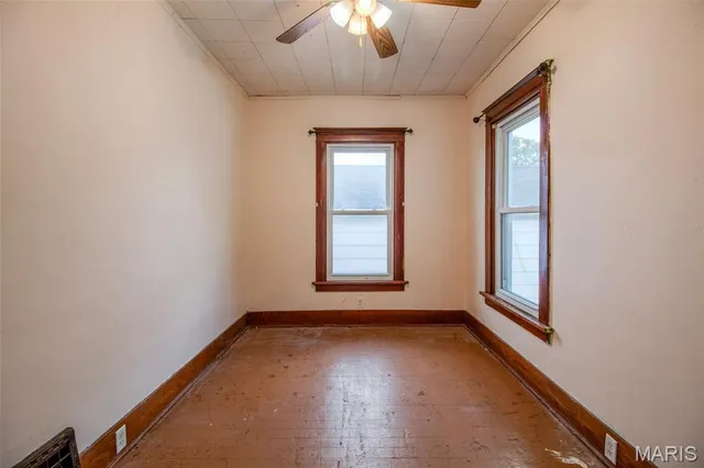 $99,900 | 124 West Prairie Street, Staunton, IL 62088