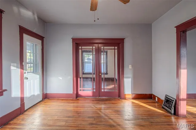 $99,900 | 124 West Prairie Street, Staunton, IL 62088