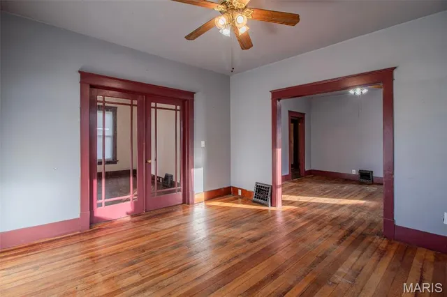 $99,900 | 124 West Prairie Street, Staunton, IL 62088